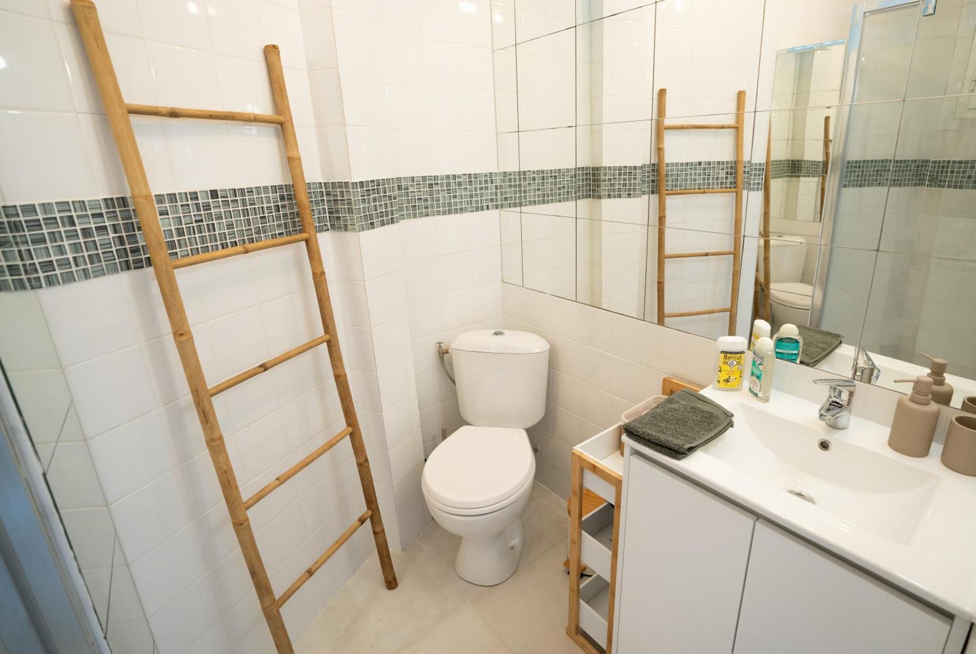 A 1min Des Plages, Juan Les Pins Appartement Antibes